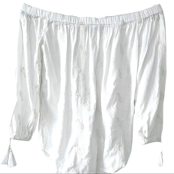 Cold Shoulder Raised Pineapple Boho shirt - Picture 3 of 7